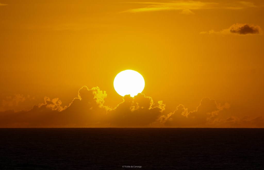 Full sun set when sailing in the northeast coast of the Atlantic—Brazil